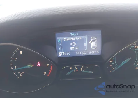 2012 Ford Focus Se z USA, uszkodzony, nr VIN 1FAHP3F25CL232076